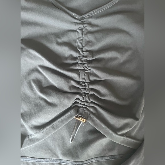 BuffBunny Flora Crop Top Quarry - Picture 4 of 5